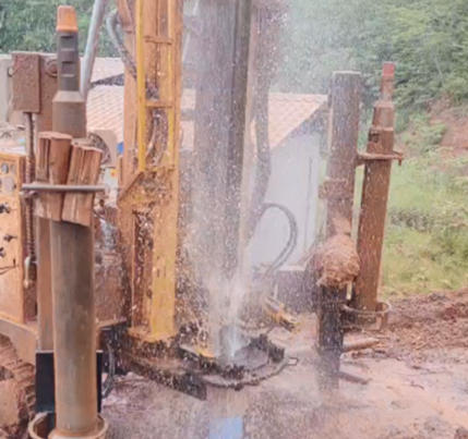 莆田市钻深水井电话